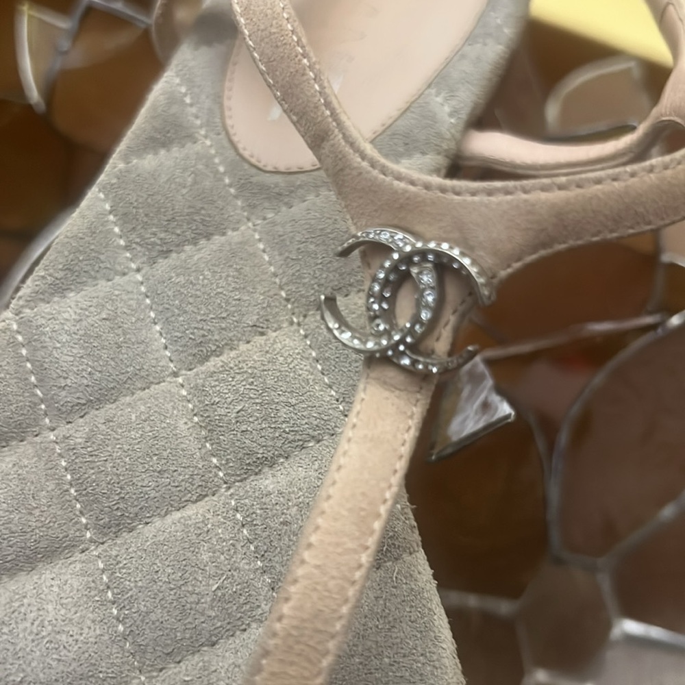 CHANEL
Sandal
38.5
Good condition - Picture 8 of 8